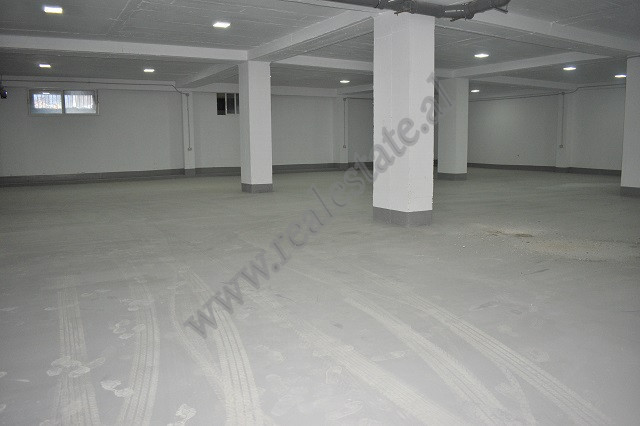 Warehouse for rent on 5 Maji street, Tirana.
The warehouse is located on the -1st floor of a new bu